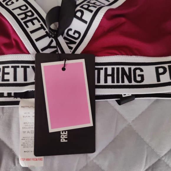 Pretty Little Thing Cross Back Bralette Burgundy Women Size M NWT - Picture 4 of 5